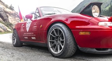 Pirelli Collezione e Mazda MX-5, nuovo record: 2.900 tornanti in 12 ore