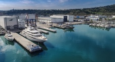 Super Yacht Yard di Ancona: alla scoperta del mega cantiere Ferretti dove nascono le “navi su misura” per la nautica di lusso