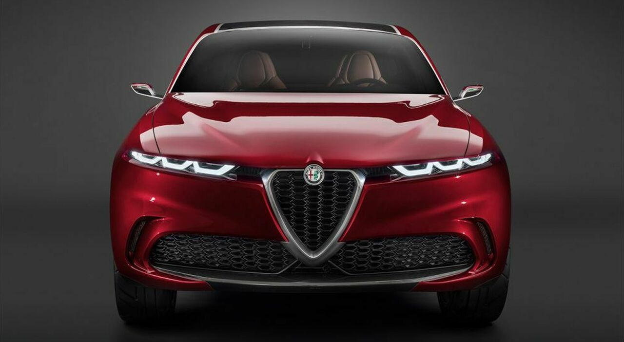 Il frontale dell'Alfa Romeo Tonale